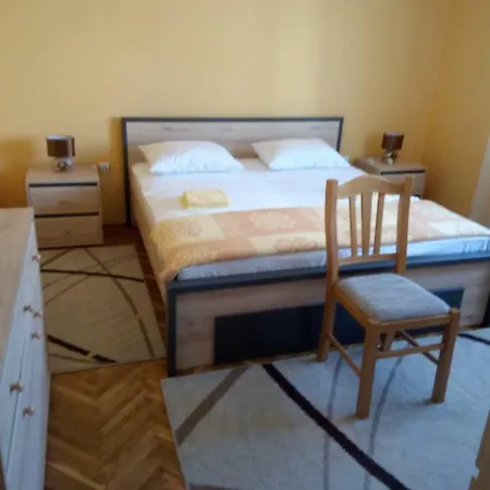 Singa Apartment *